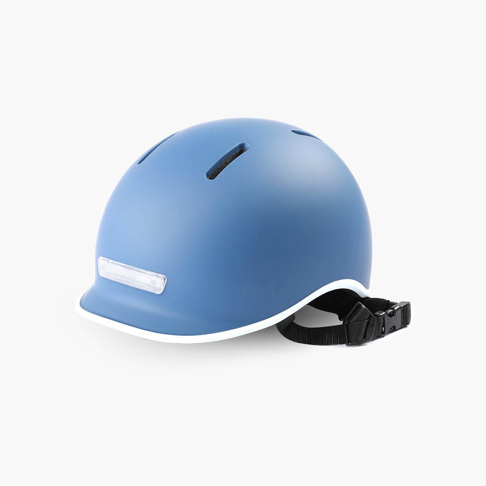 Casco elegante con luce