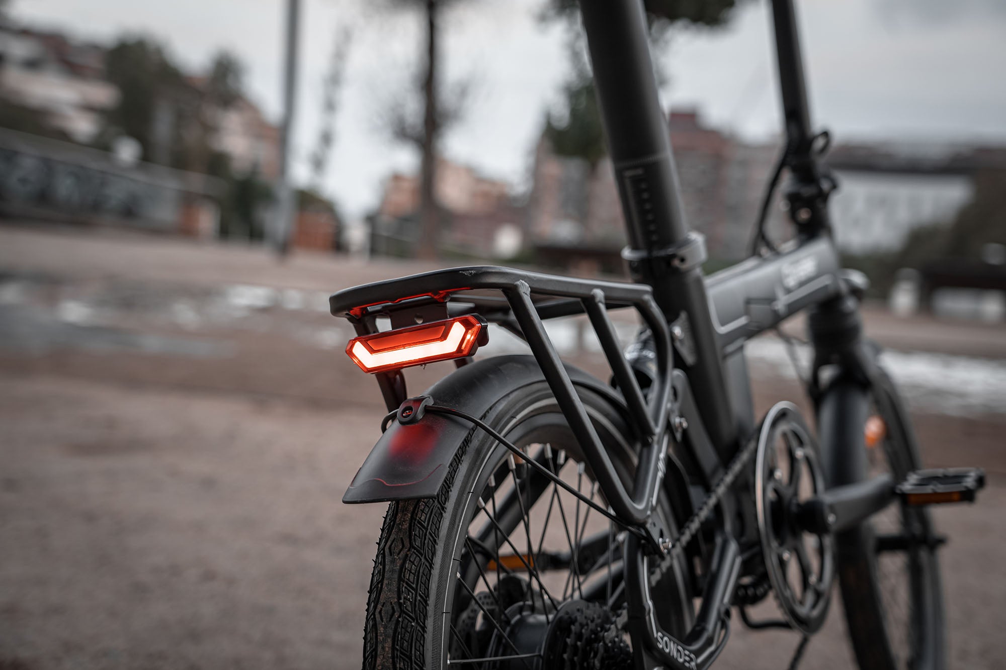 04 — Integrated Rear Running Light