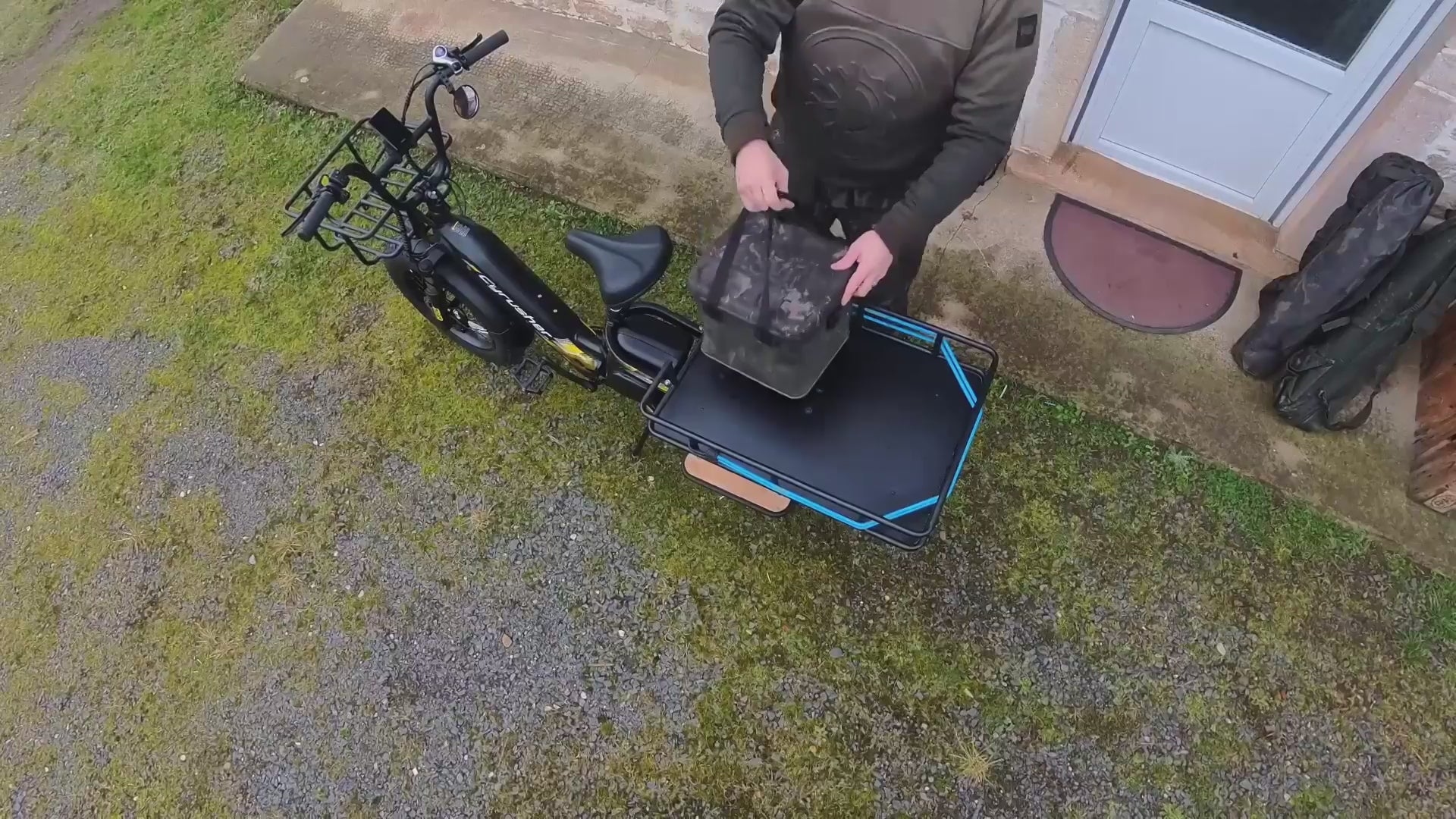Załaduj wideo: 